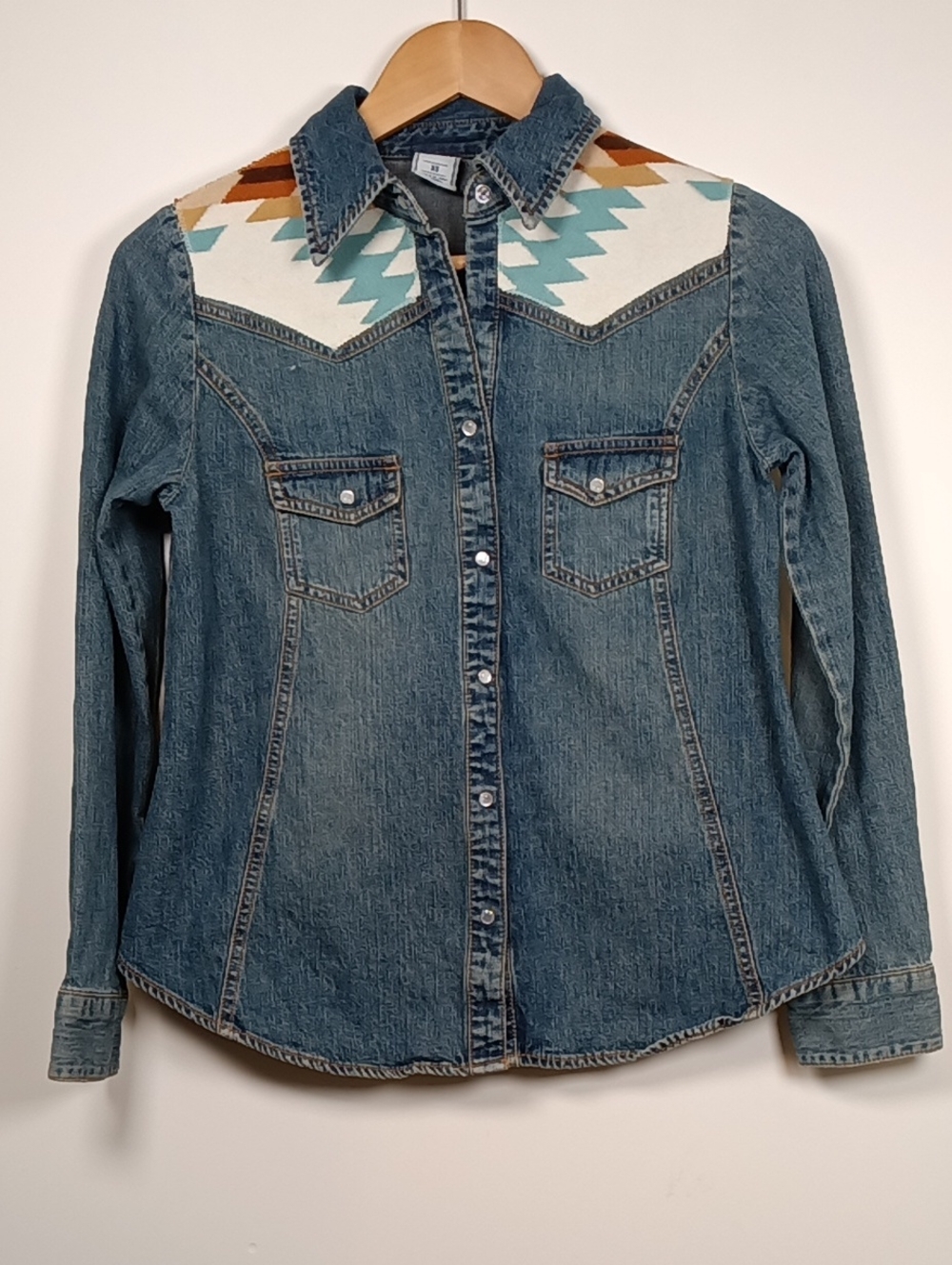 Old Navy Maternity Upcycled Embellished Vintage Denim Snap Shirt Pendleton